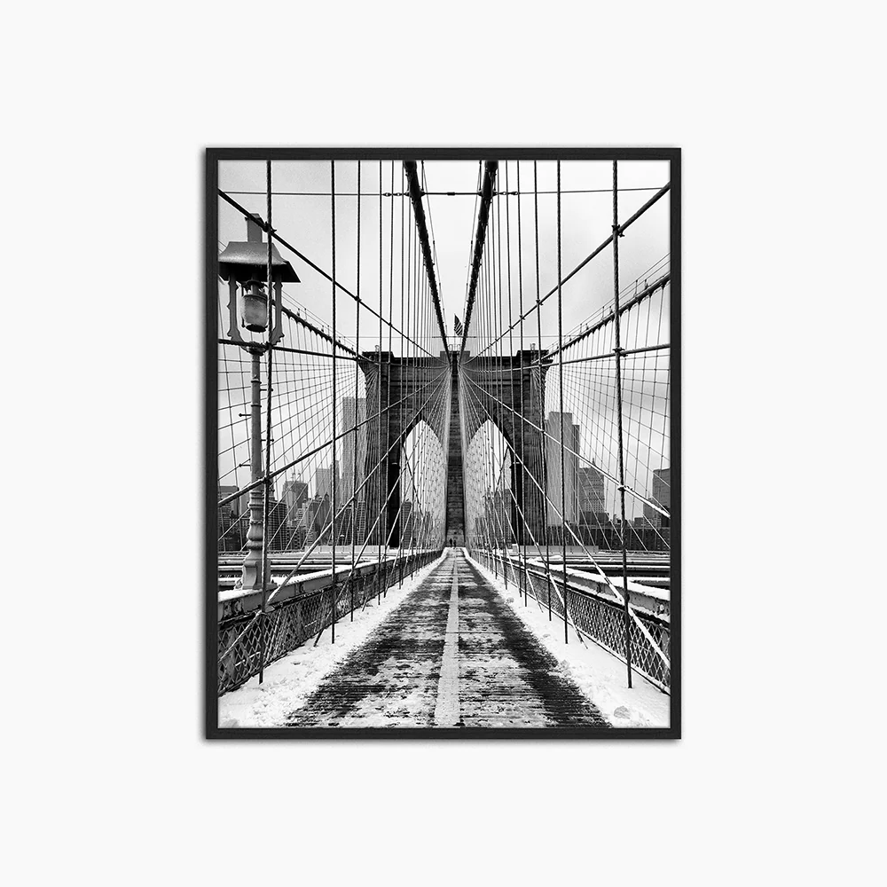 Brooklyn bridge covered with snow - Print Muurdecoratie