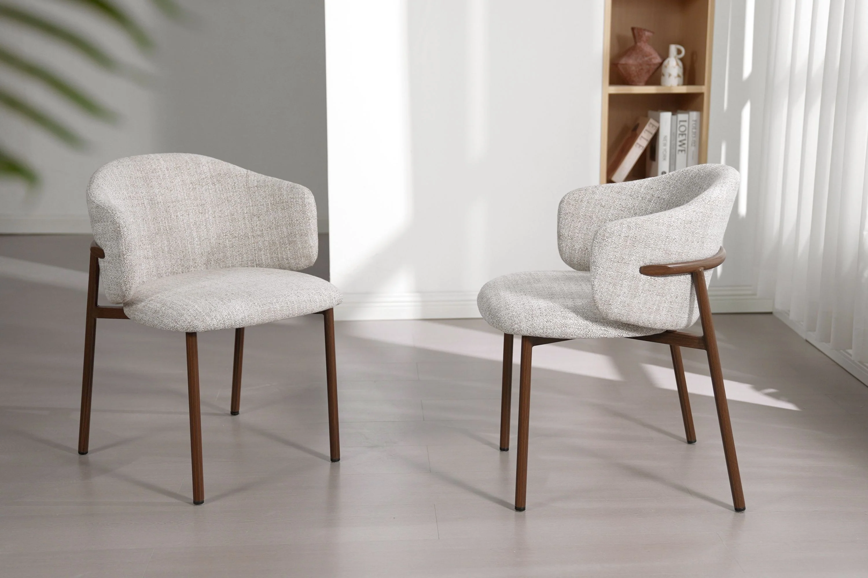Jenna Eetkamerstoel - Beige - Walnoot Poten - Image 10