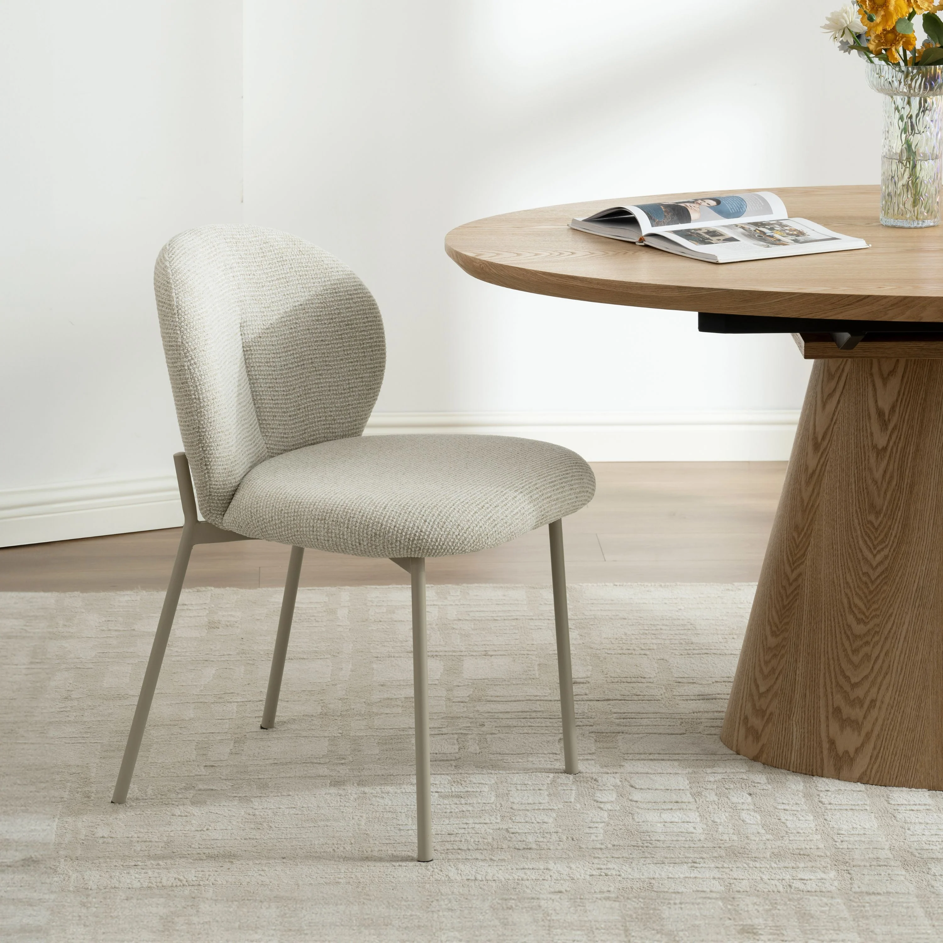 Ruby Eetkamerstoel - Beige Chenille - Image 2